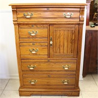 Dresser (match to 93)5 drawer/1 door