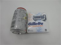 Un paquet de 8 cartouches GILETTE Skinguard