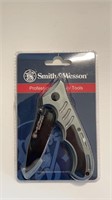 Smith&Wesson Extreme Ops Liner Lock Knife, NEW.