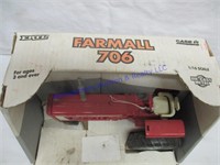 FARMALL 706 TRACTOR