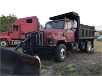 1995 International Single Axle Dump w/plow