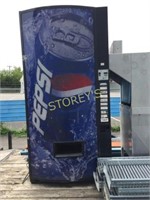 Pepsi Drink Vending Machine - no key