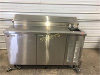 Diamond F60 Ref. 5' Topping Station w/ Hand Sink