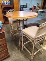 ROUND WOODEN TOP IRON LEG BAR TABLE AND CHAIRS (2)