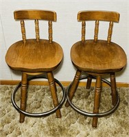 2 Wood Swivel Seat Bar Stools, sturdy stools