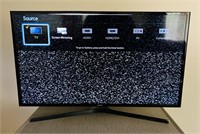 Samsung 40”  Smart TV with Remote, Works