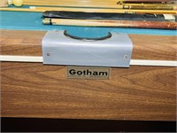 Gotham 7.5 ft Pool table, Full set of Balls,