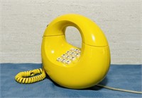 Yellow Donut/Bannana Phone, was hooked to phone