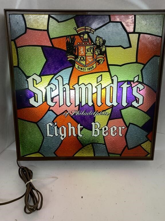 08/27/22 Online Only Lighted Beer Sign Auction