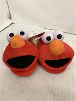 (12x bid) Elmo Slippers Size Medium 5/6