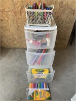Crafting tote - rulers, markers, glue etc - XF