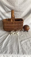 Picnic basket, wooden bowl & tap handle- WH