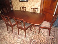 mahogany dining room table w/6 chairs
