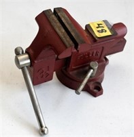 FULLER 3.5" BENCH VISE