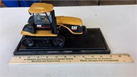 95E Toy Caterpiler Tractor
