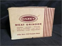 "New" In Box Dazey Meat Grinder With Base And 3 Cu