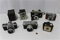 7 Vtg. Cameras, Kodak Brownie, Pentax, Yashica+++