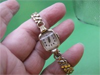 14K Gold Filled Ladies Vtg Helbros Wrist Watch