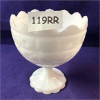 Vintage Napco 1185 Milk Glass pedestal 119RR
