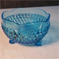 Footed diamond point blue dish approx 3 in tall