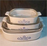 Corning wear casserole dish set