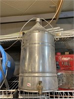 stainless or aluminum water jug