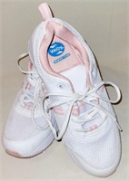 White Welby Women's Sneakers - Size 8