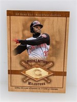 2001 SP Game Bat Piece of Action Ken Griffey Jr