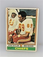 1974 Topps Cello Pack SEALED Taylor Caster Showing