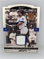 26/299 2004 Skybox Ltd Ed Mike Piazza Relic #32