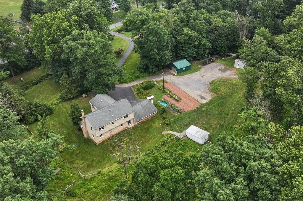 152 BOULDER HILL ROAD, MOHNTON (6.6 ACRES)