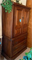 Wood bedroom dresser cabinet for storage drawers