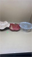 Cake plate/ dishes