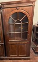 2 wooden cabinet