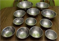 Multiple size stainless steel mixing bowls