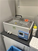 Thermo Scientific Water Bath