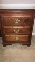 Nightstand/Chest of Drawers w top protector