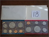 1973 US Mint Set, 13-Coins with Dollars