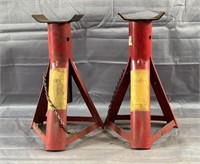 2 Vintage Jack Stands