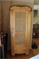 Lovely Wooden Cabinet with Shelves/Drawer