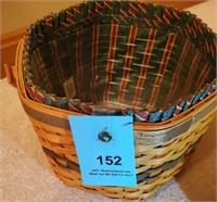 9" Handwoven Longaberger Basket 1997 Christmas