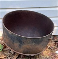 Antique cast iron cauldron w/stand