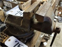 FPU Bench Vise, 5" Jaws