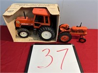 AC WD45 & 8010 1/16 Scale Tractors
