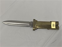 Scissor action German paratrooper knife