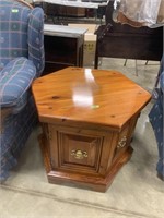 Solid Pine Octagon End Table