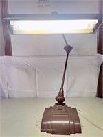 Vintage desk lamp.