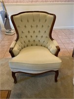 LEWITTES TUFFTED ARM CHAIR