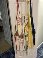 5 APRONS