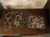 JEWELRY LOT-NECKLACES AND MORE